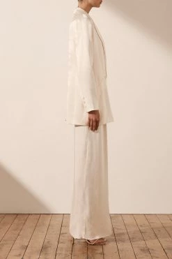 Shona Joy LA LUNE DOUBLE BREASTED BLAZER - CREAM TOPS