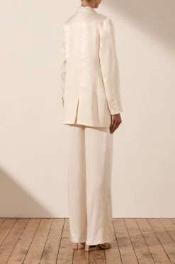 Shona Joy LA LUNE DOUBLE BREASTED BLAZER - CREAM TOPS
