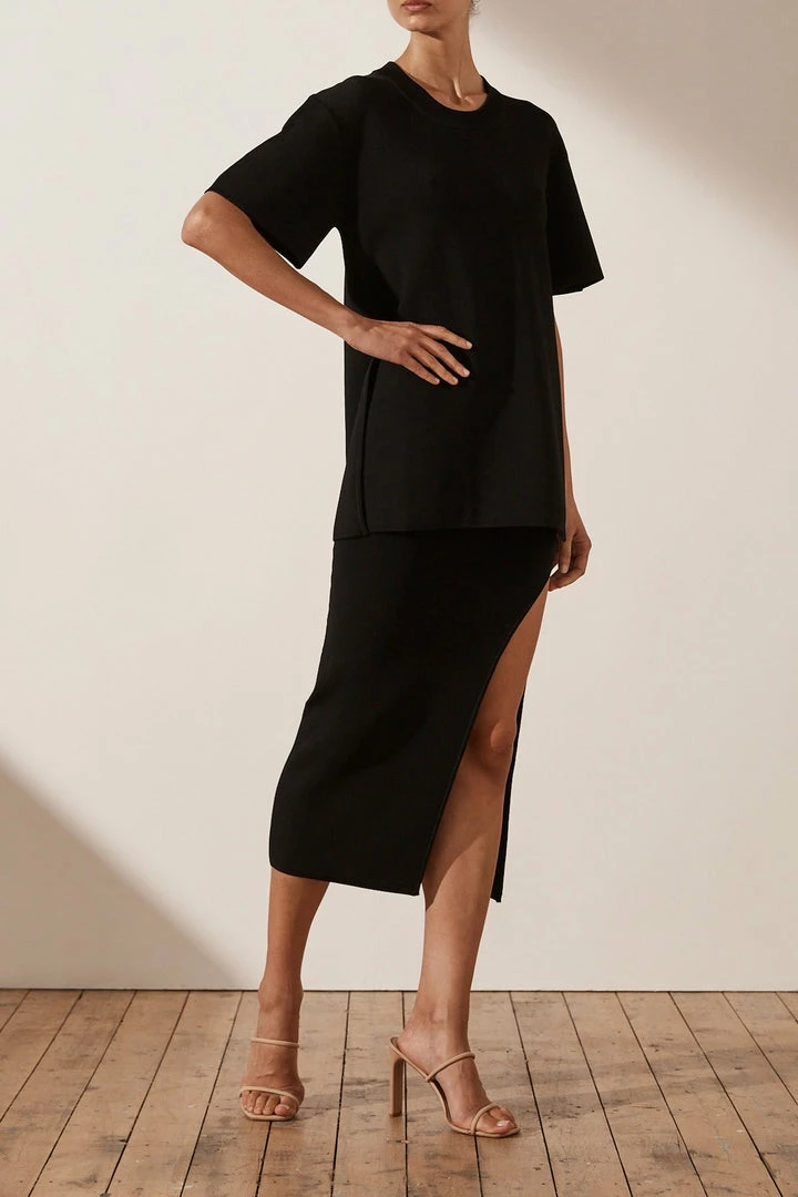 Shona Joy BASICS BASIC LONG LINE TEE - BLACK