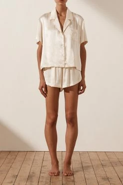 Shona Joy LA LUNE LOUNGE SHIRT SET - CREAM SHORTS & PANTS