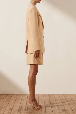 Shona Joy IVY OVERSIZED TAILORED BLAZER - PEANUT BUTTER