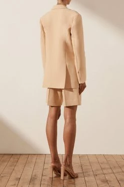 Shona Joy IVY OVERSIZED TAILORED BLAZER - PEANUT BUTTER