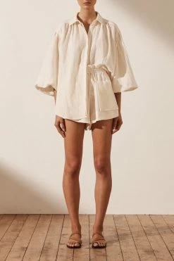 Shona Joy TOPS BRIGITTE LINEN BALLOON SLEEVE BUTTON UP SHIRT - TOFU