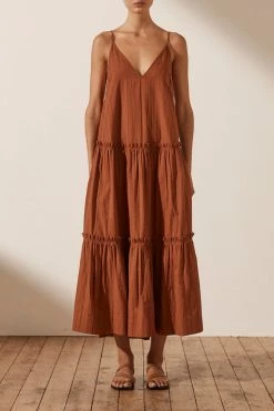 Shona Joy DRESSES KAIA PLUNGED BACKLESS MIDI DRESS - PAPRIKA