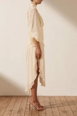 Shona Joy IRIS LONG SLEEVE OPEN BACK MIDI DRESS - CREAM DRESSES