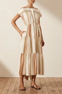 Shona Joy DRESSES SUZANA LINEN SHORT SLEEVE TIERED MIDI DRESS