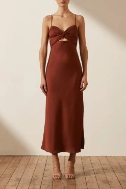 Shona Joy LUXE TWIST FRONT SLEEVELESS MIDI DRESS - SANGRIA DRESSES