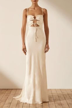 Shona Joy DRESSES LA LUNE LACE FRONT MAXI DRESS - CREAM