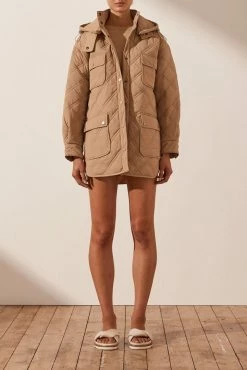 Shona Joy TOPS SJ QUILTED JACKET - CAMEL