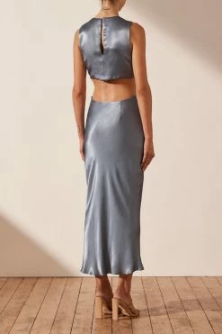 Shona Joy GIORGIA TWIST FRONT SLEEVELESS MIDI DRESS - BLUE SMOKE DRESSES