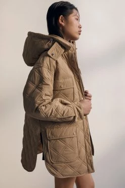 Shona Joy TOPS SJ QUILTED JACKET - CAMEL