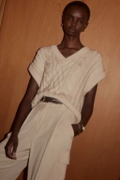 Shona Joy TOPS EVA CABLE VEST - CREMA