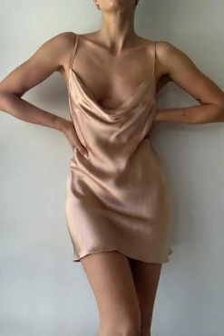 Shona Joy DRESSES LA LUNE LOUNGE SLIP DRESS - DESERT ROSE