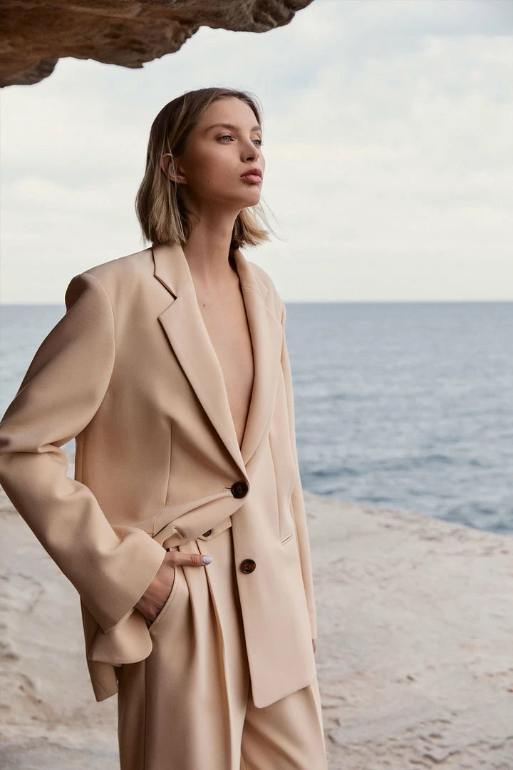 Shona Joy IVY OVERSIZED TAILORED BLAZER - PEANUT BUTTER