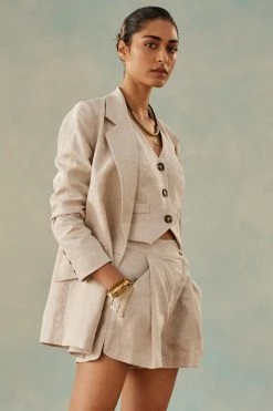 Shona Joy LUNA LINEN ASYMMETRIC SHORT - NATURAL