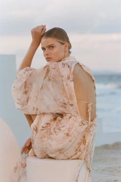 Shona Joy NINA LONG SLEEVE BACKLESS TIERED MIDI DRESS DRESSES