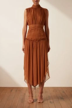 Shona Joy DRESSES NOEMI SLEEVELESS OPEN BACK MIDI DRESS - SIENA