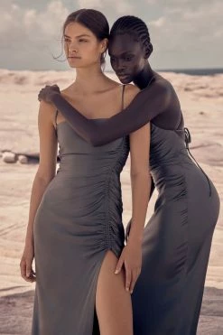 Shona Joy LA LUNE RUCHED MAXI DRESS - OLIVE