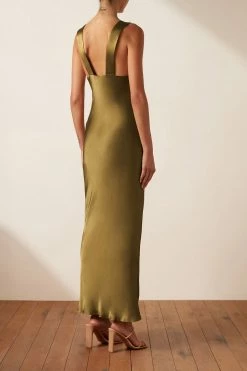 Shona Joy GIORGIA PLUNGED MIDI DRESS - OLIVE OIL