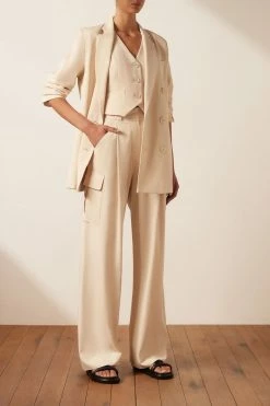 Shona Joy SARA DOUBLE BREASTED BLAZER - CREMA TOPS