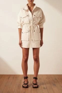 Shona Joy NERUDA DRAWSTRING UTILITY MINI DRESS - CREMA DRESSES