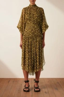 Shona Joy DRESSES CARMELA LONG SLEEVE OPEN BACK MIDI DRESS