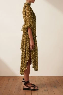 Shona Joy DRESSES CARMELA LONG SLEEVE OPEN BACK MIDI DRESS