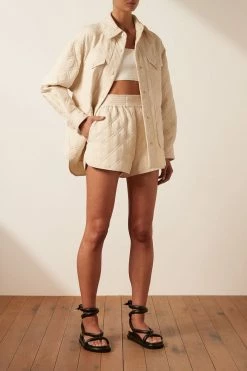 Shona Joy ALESSIA QUILTED SHORT - CHALK