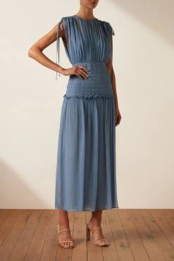 Shona Joy NOEMI SHORT SLEEVE RUCHED MIDI DRESS - OCEAN