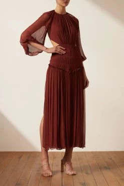 Shona Joy DRESSES SAFIRA CUT OUT BACKLESS MIDI DRESS - SANGRIA