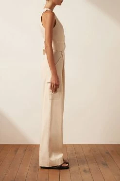 Shona Joy SARA TAILORED FITTED VEST - CREMA