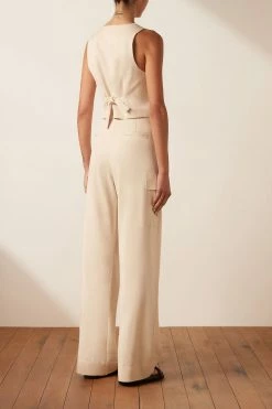 Shona Joy SARA TAILORED FITTED VEST - CREMA