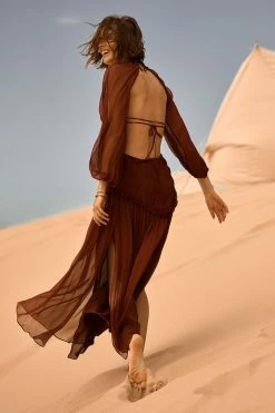 Shona Joy DRESSES SAFIRA CUT OUT BACKLESS MIDI DRESS - SANGRIA