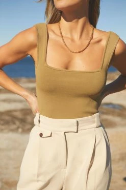 Shona Joy TOPS BASIC SQUARE NECK TOP - BAY LEAF