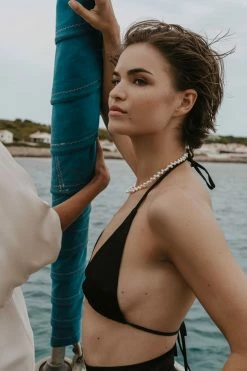 Shona Joy LA LUNE TRIANGLE BRALETTE - BLACK